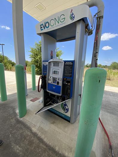 Used Gilbarco Dispensers with card reader and 2 hoses