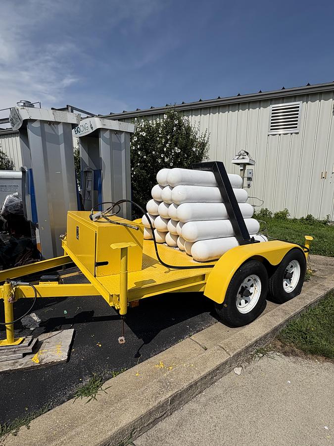 Used 20 bottle CNG Storage trailer includes 15 foot hose and refueling nozzle