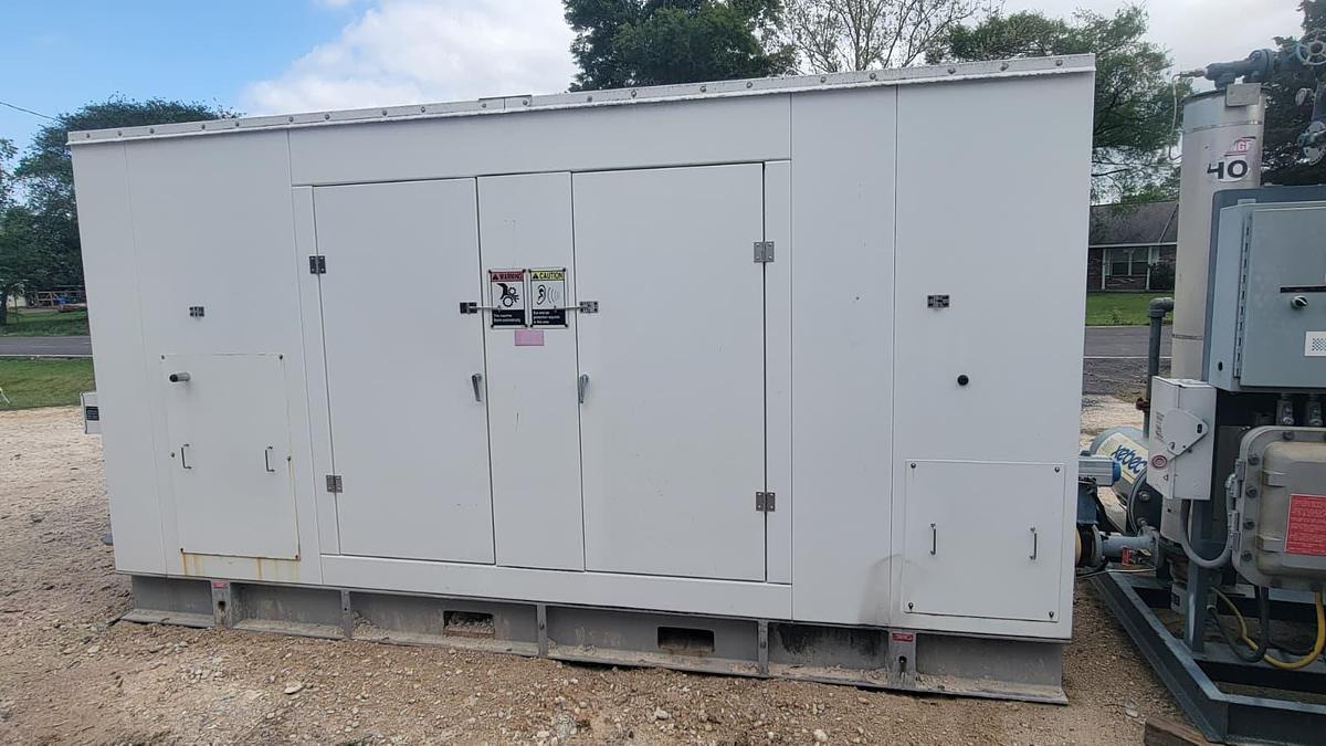 Used Two 4 Stage GE 200 HP CNG Compressors Model H302