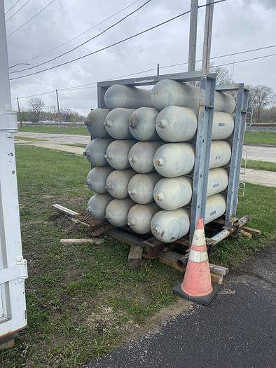 Used Cascade of 18 CNG Storage Vessels ASME 5500 PSI with priority panel
