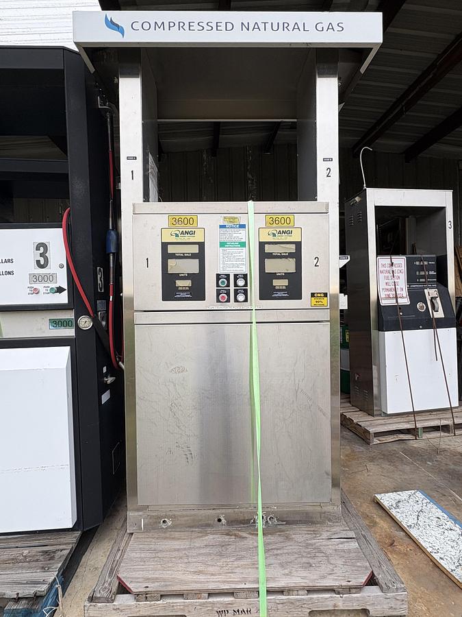 Used 2 hose Angi CNG Dispenser removed working