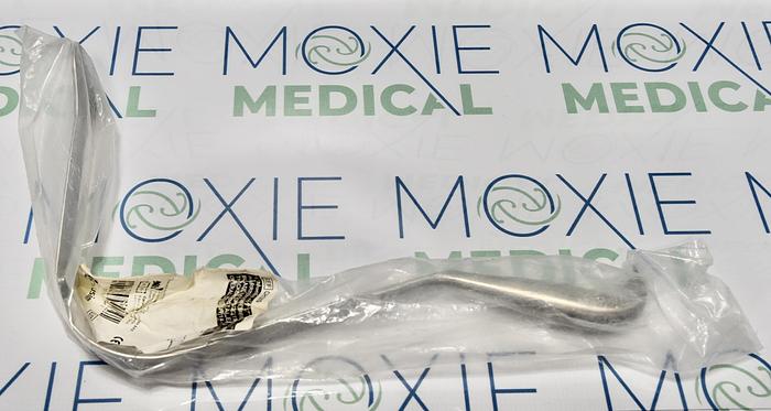 V. Mueller CH1010 Harrington Pemberton Retractor