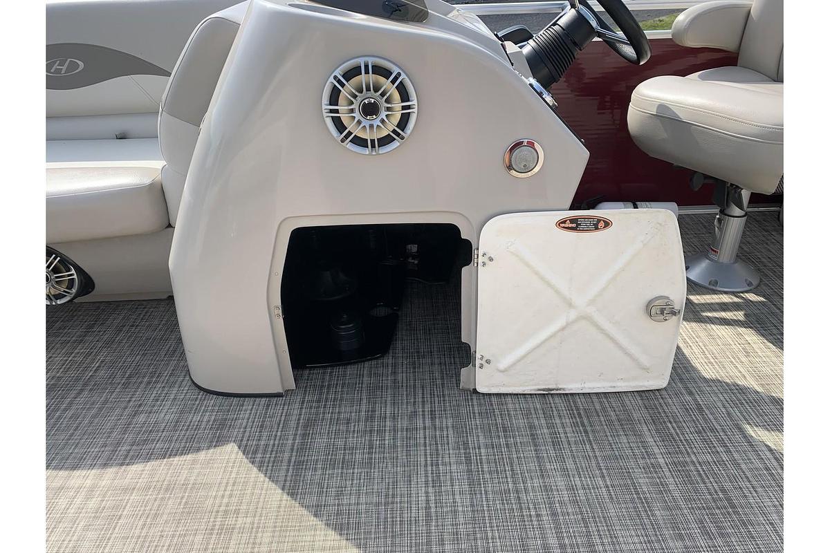 Used 2016 Harris Cruiser 220