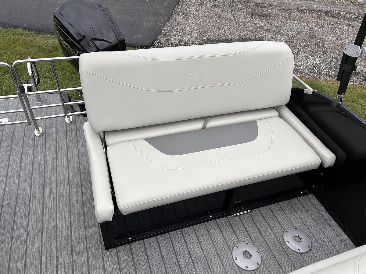 Used 2019 Sylvan Mirage 8520 DLZ