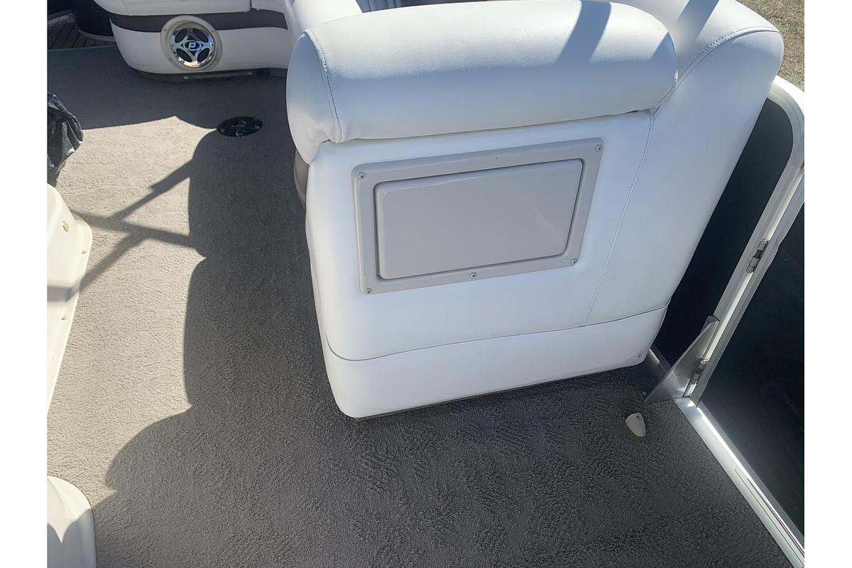 Used 2010 Premier Intrigue 235