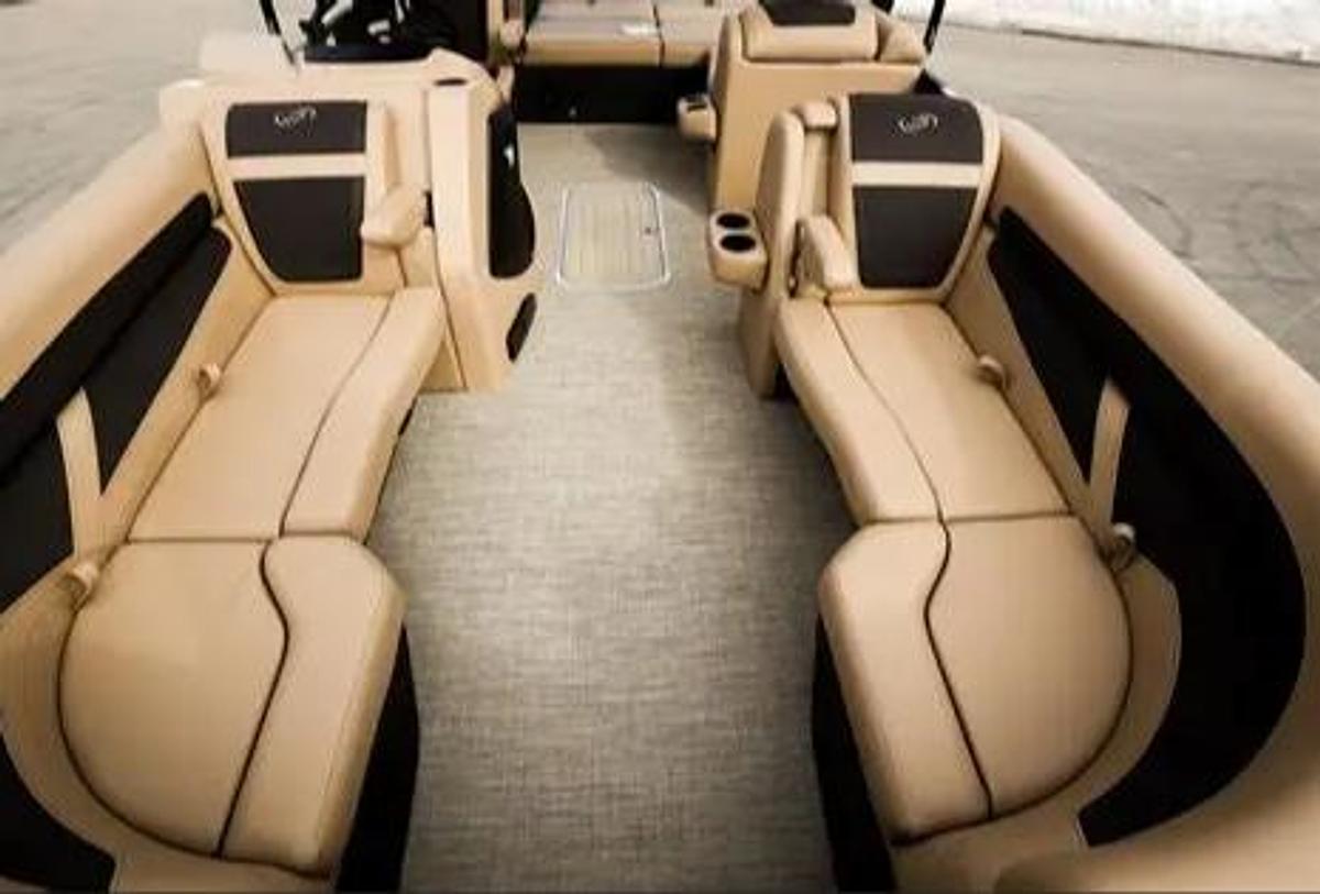 2026 Barletta Cabrio Ultra-Lounge C22U