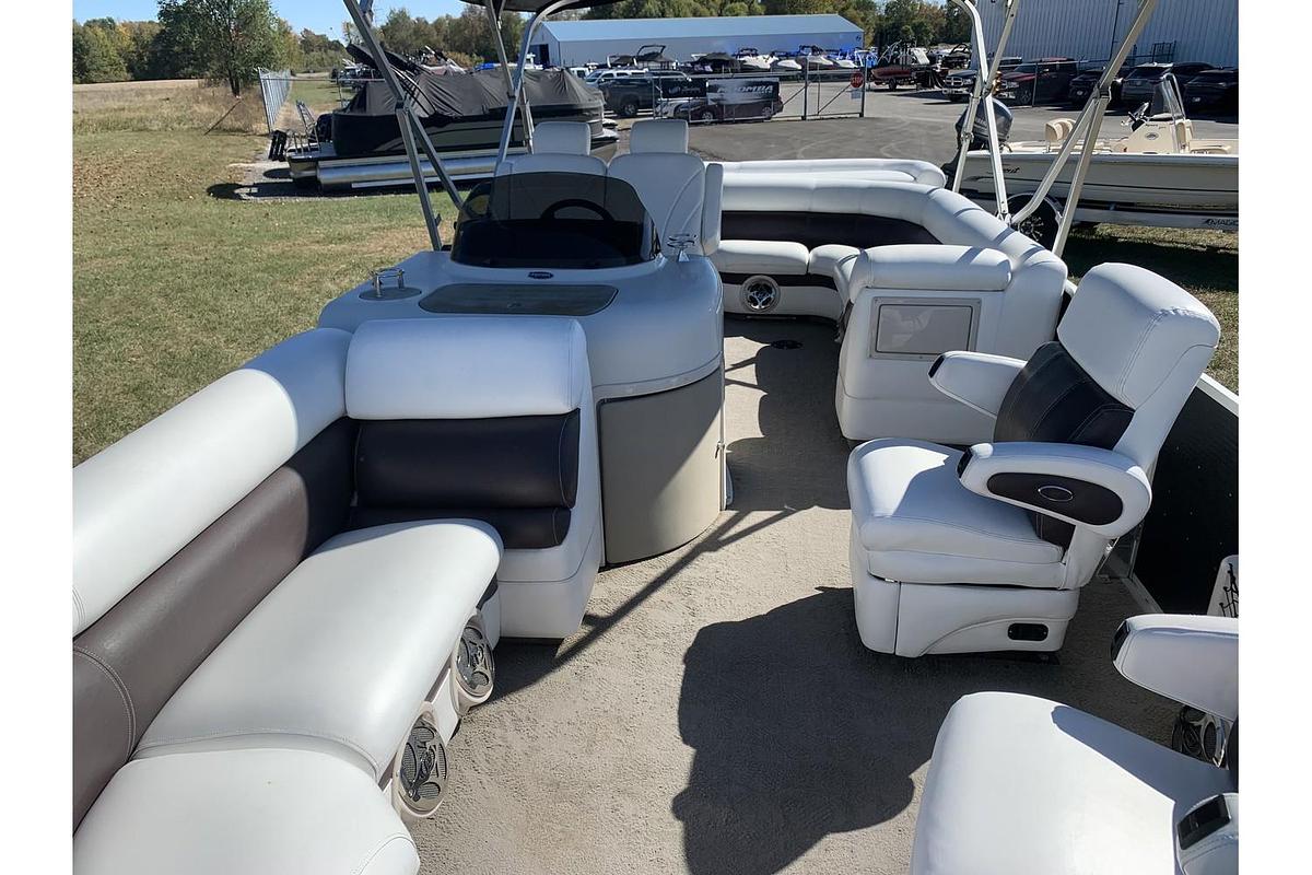 Used 2010 Premier Intrigue 235