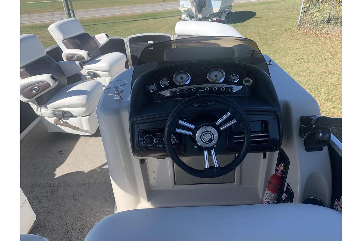 Used 2010 Premier Intrigue 235