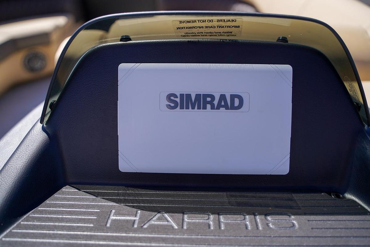 2025 Harris Sunliner 230