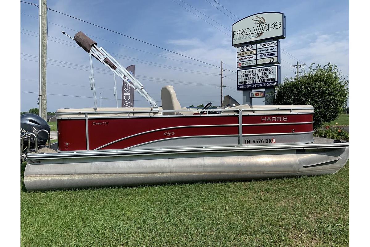 Used 2016 Harris Cruiser 220