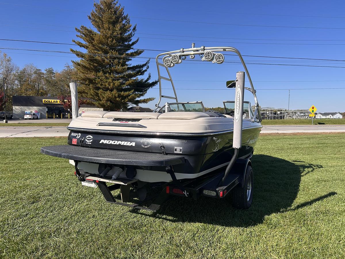 2008 Moomba Mobius LSV