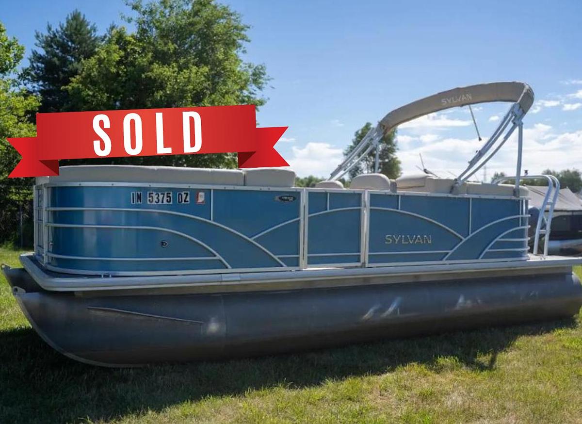 Used 2017 Sylvan Mirage 8520 LZ