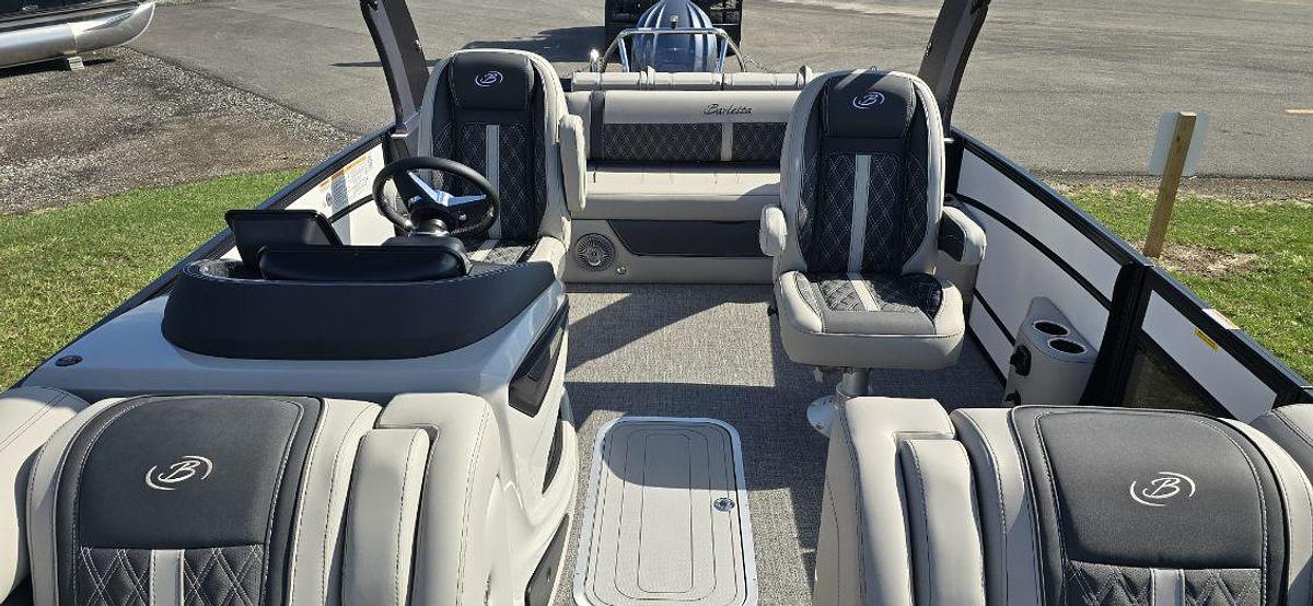 2026 Barletta Lusso Ultra Lounge