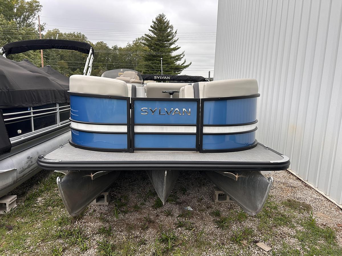 Used 2023 Sylvan X X3 CLZ