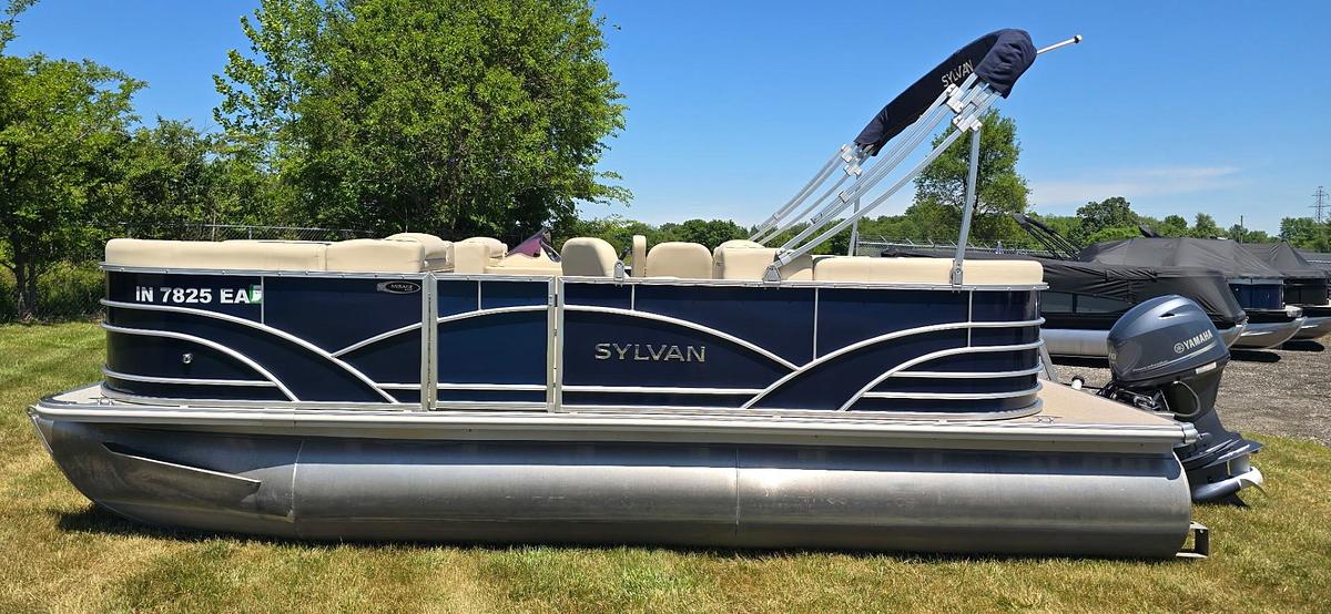 Used 2018 Sylvan Mirage 8520 LZ