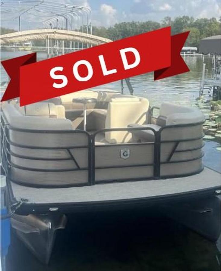 Used 2019 Godfrey Sweetwater