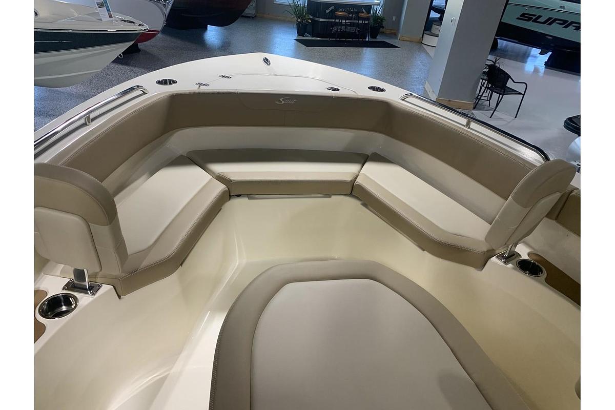 2025 Scout Boat Company XSF 215
