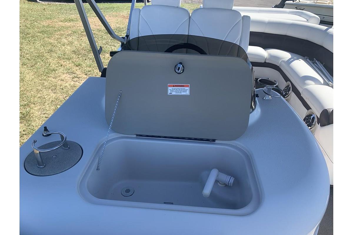 Used 2010 Premier Intrigue 235