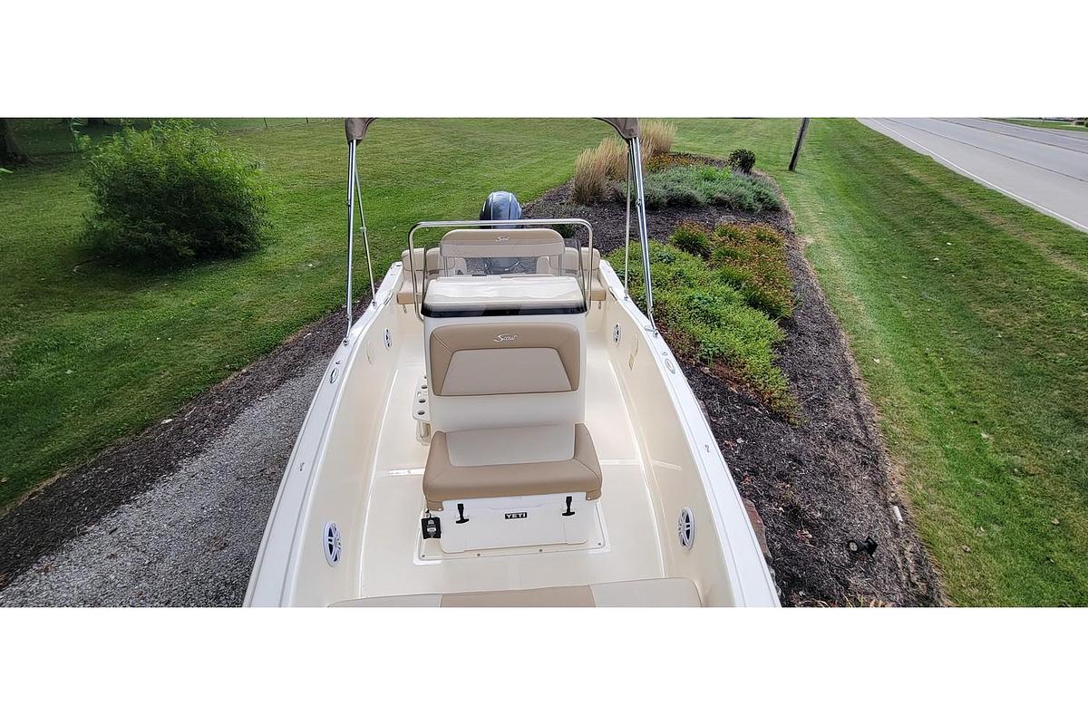 2025 Scout Boat Company Sportfish 175