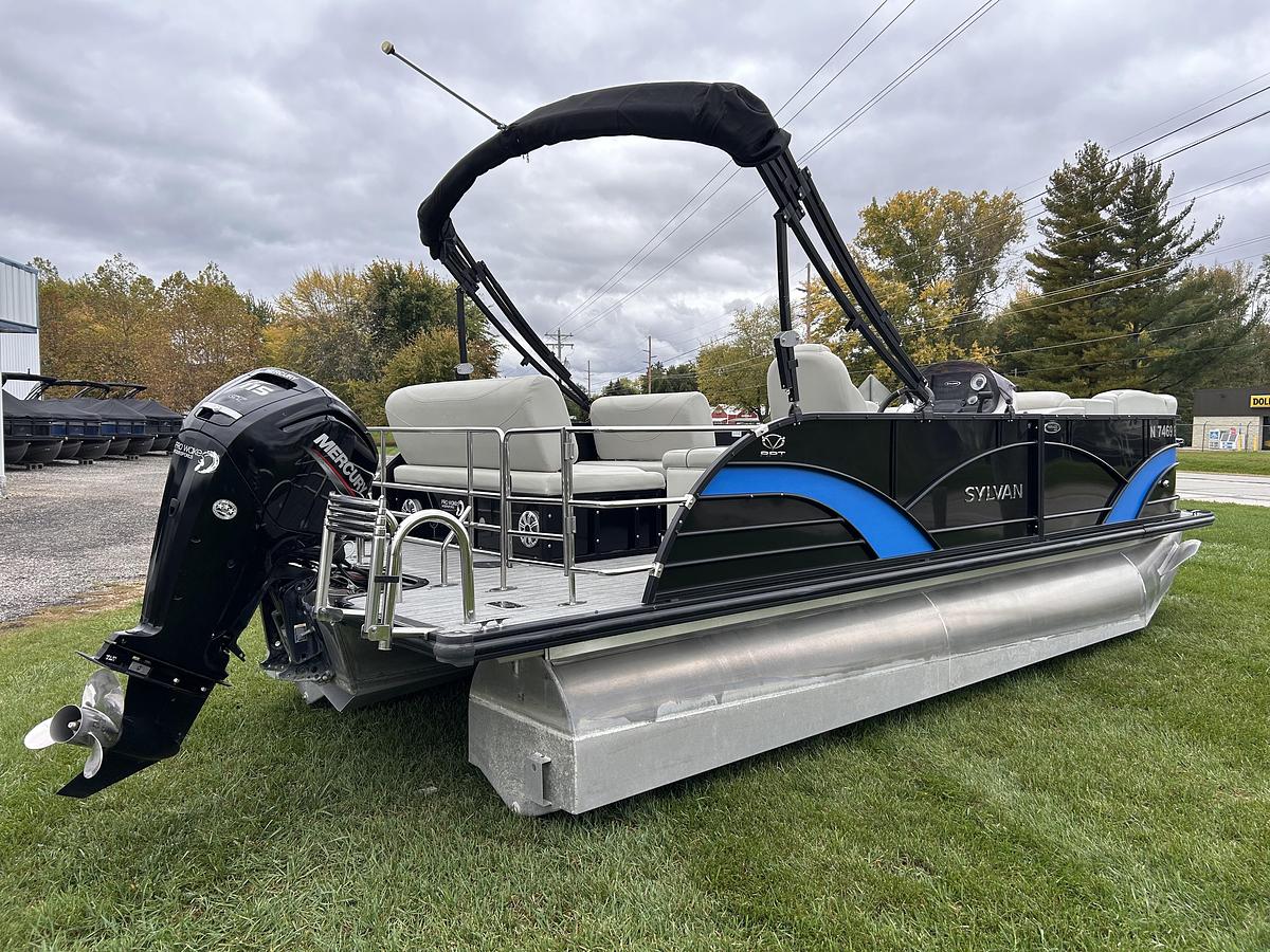 Used 2019 Sylvan Mirage 8520 DLZ