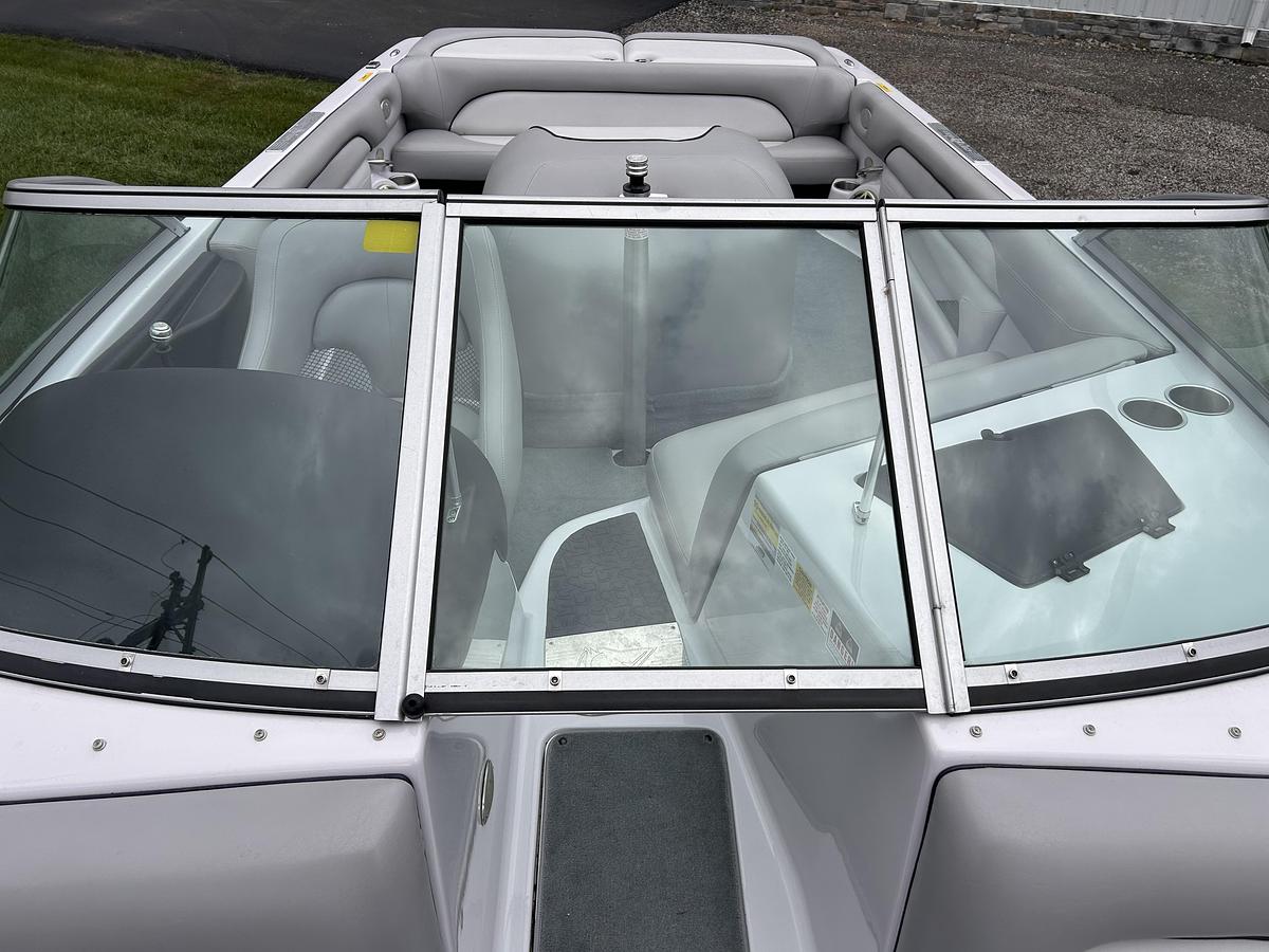 Used 2007 Centurion Elite Bowrider