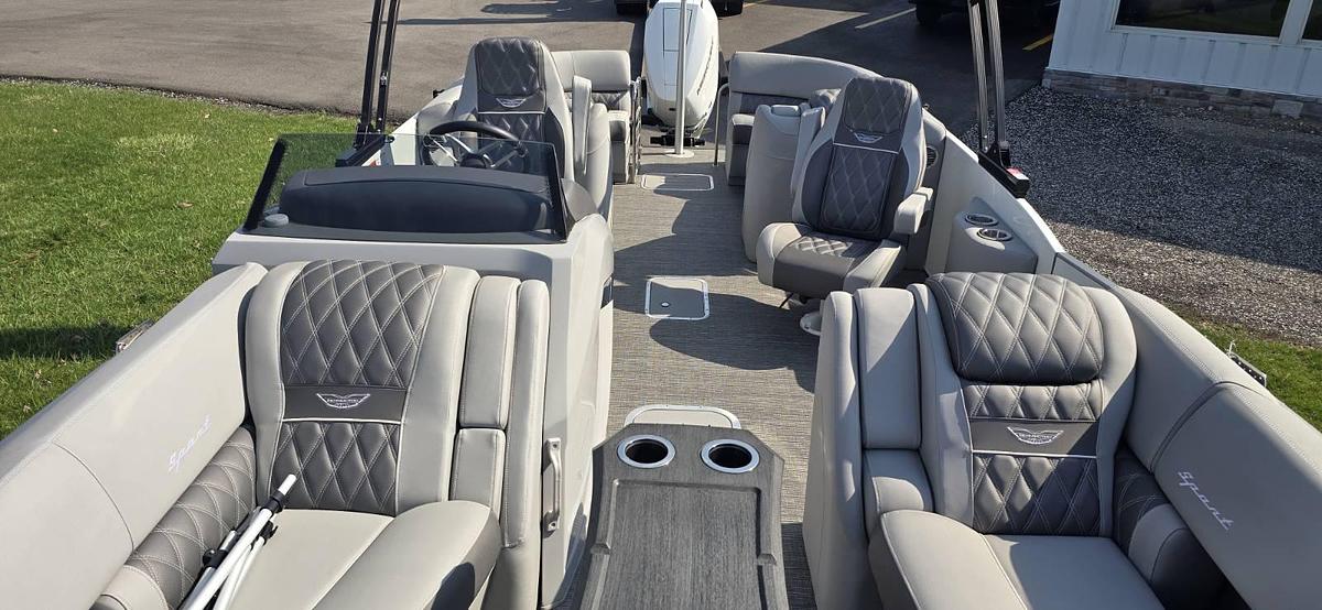 Used 2024 Bennington