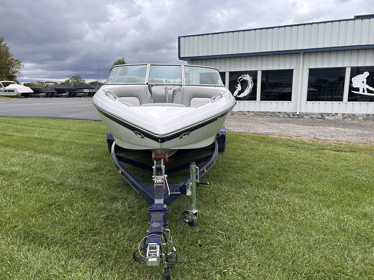 Used 2007 Centurion Elite Bowrider