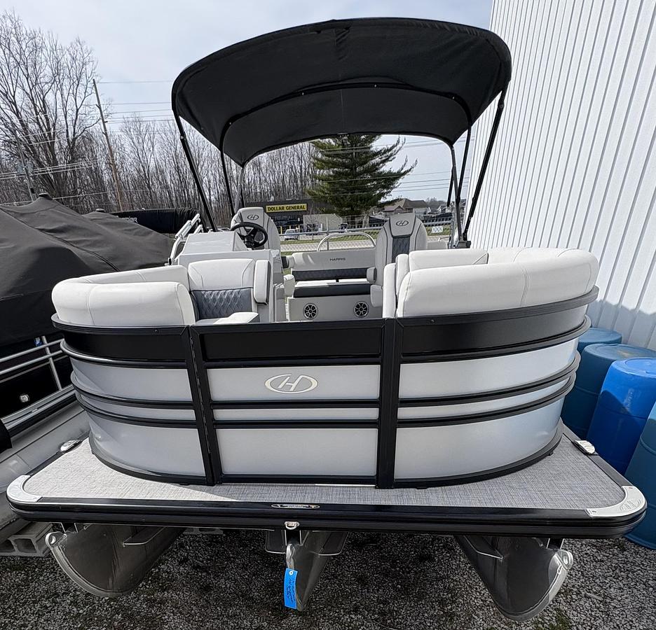 Used 2023 Harris Sunliner 230