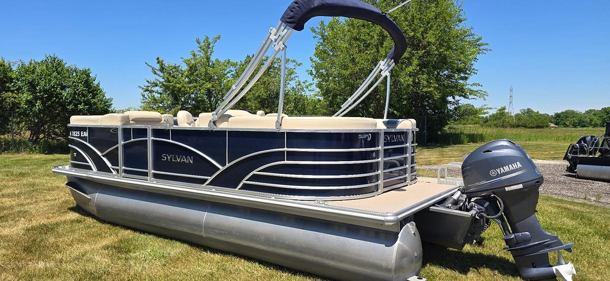 Used 2018 Sylvan Mirage 8520 LZ