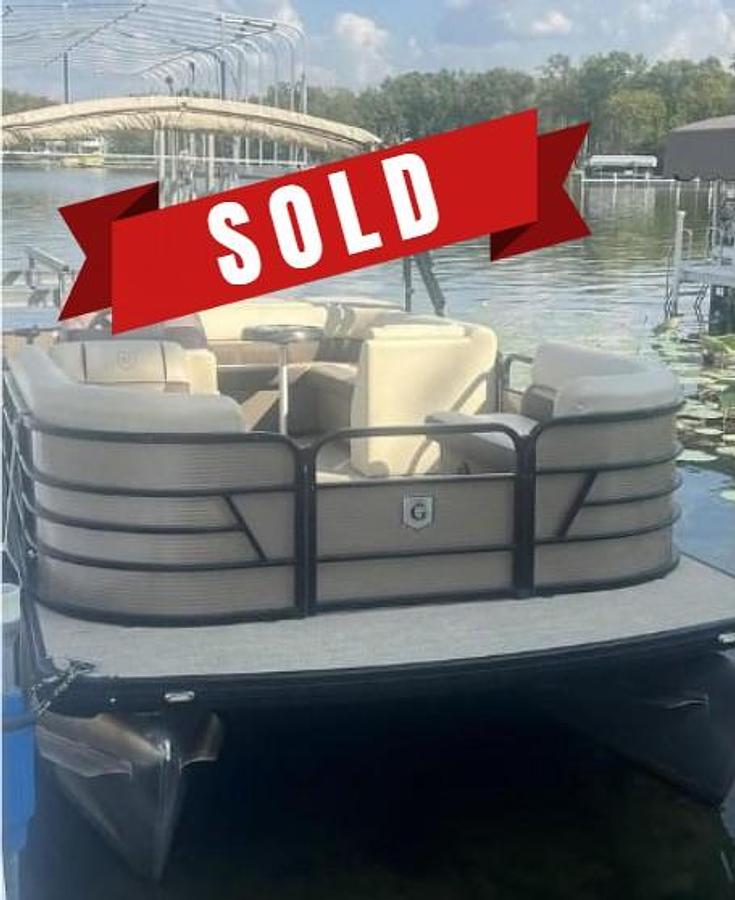 Used 2019 Godfrey Sweetwater