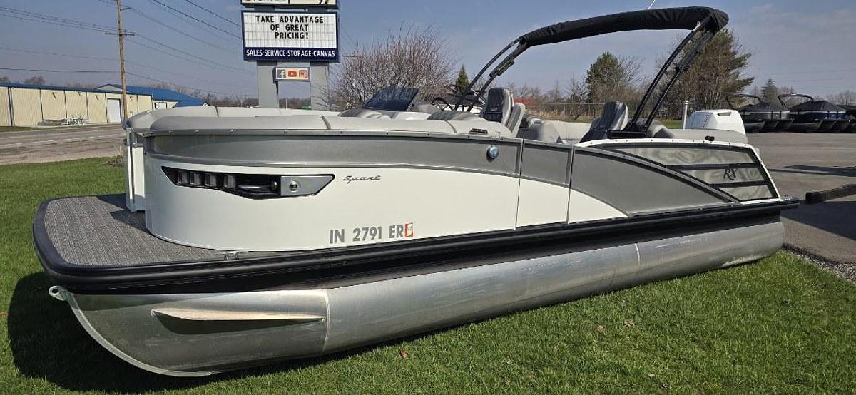 Used 2024 Bennington