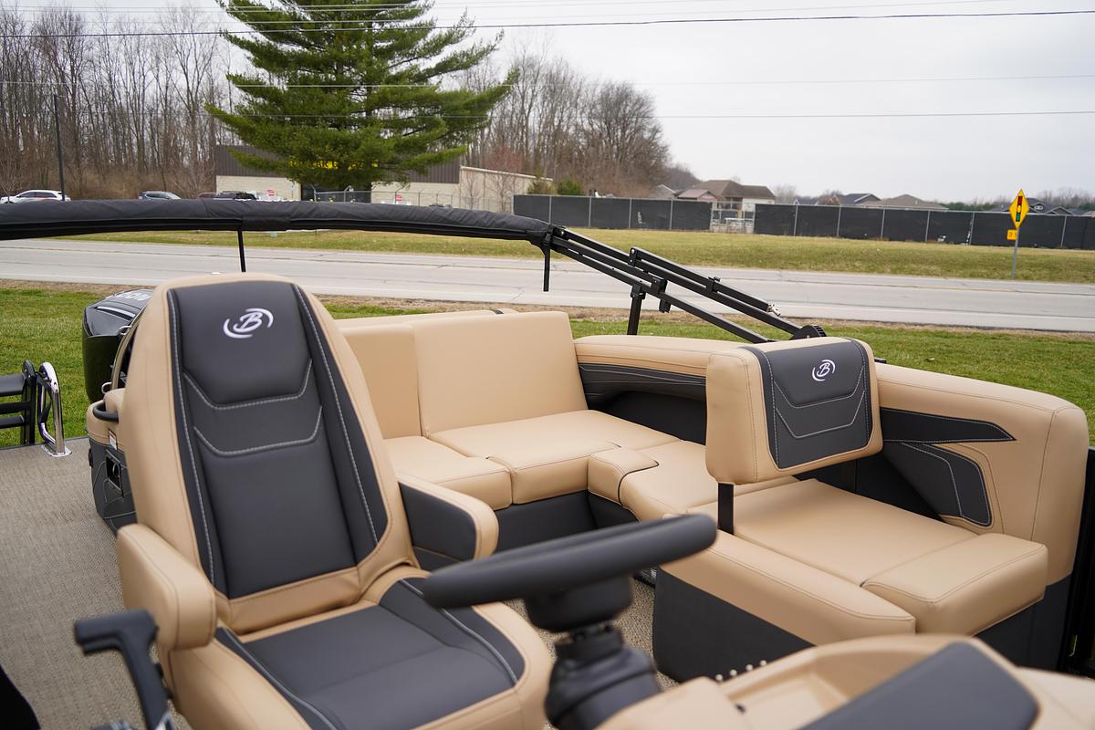 2026 Barletta Cabrio Ultra Lounge