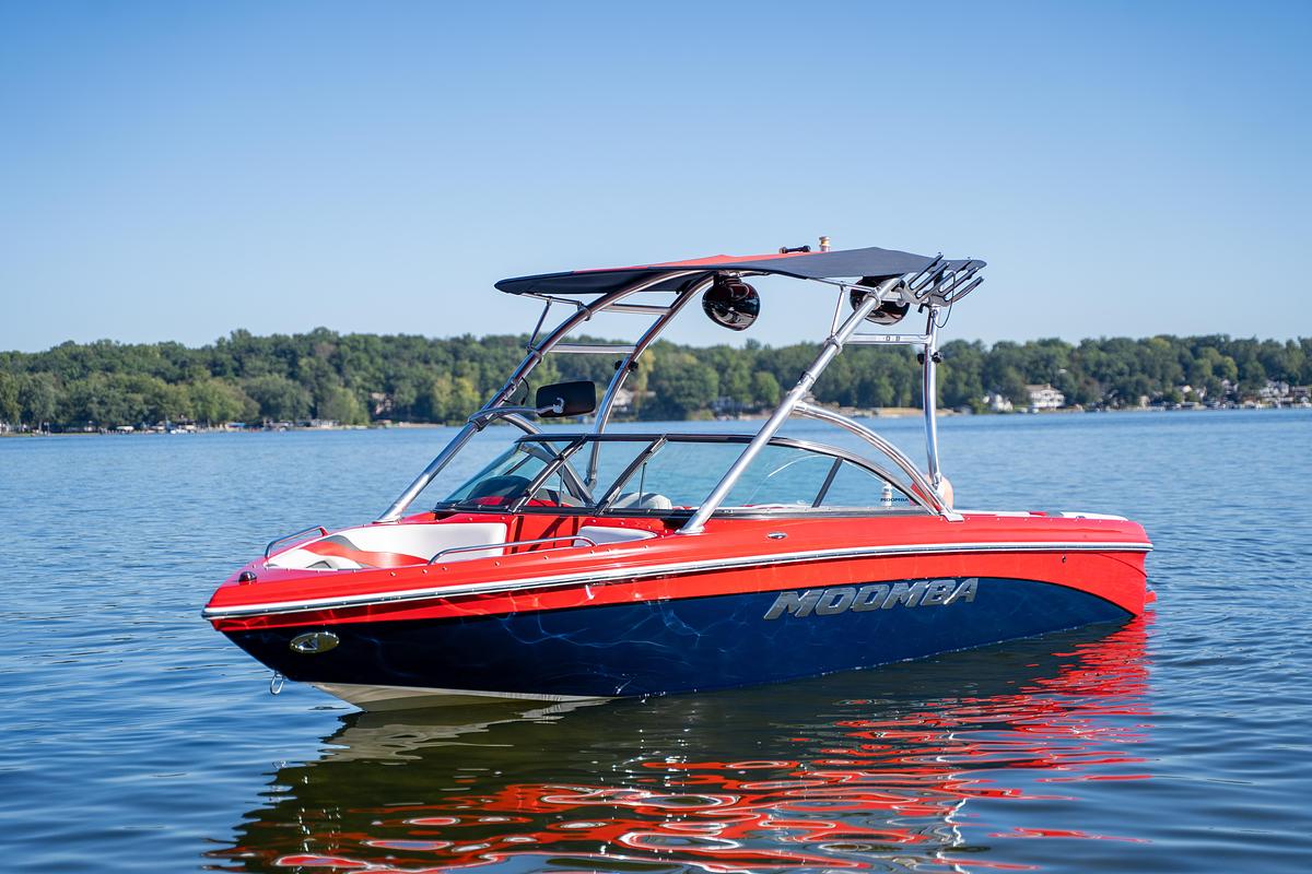 Used 2010 Moomba Mobius LSV