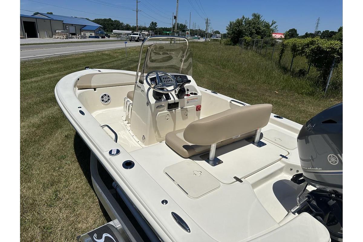 2025 Scout Boat Company Sport 177