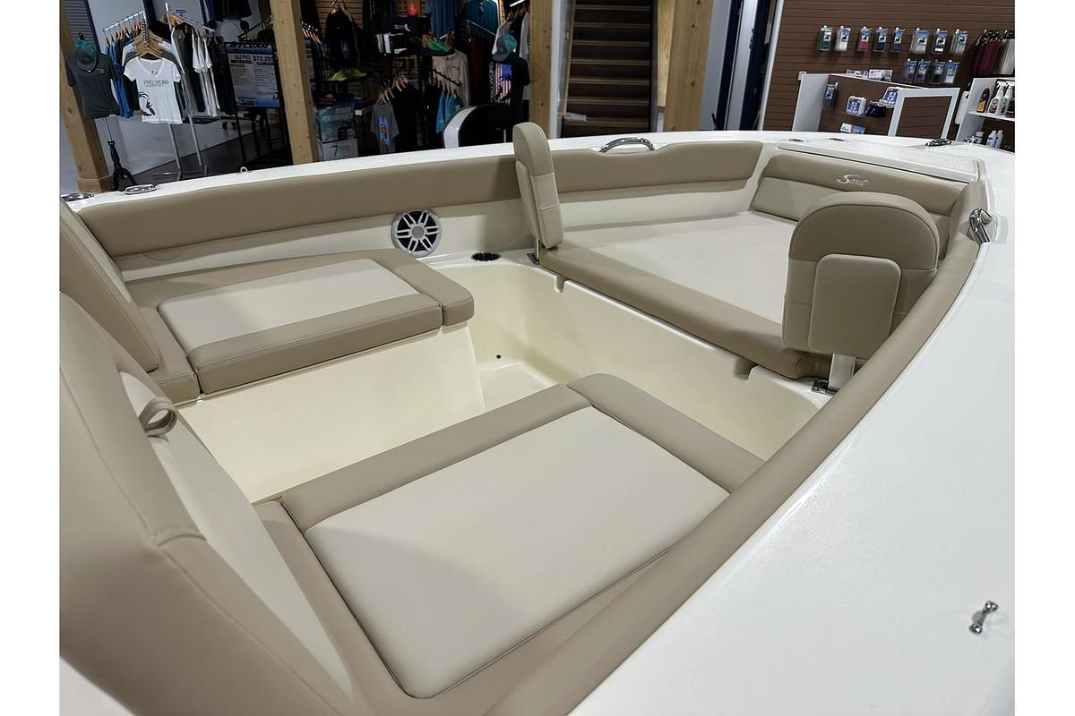 2024 Scout Boat Company 195 Sport Dorado
