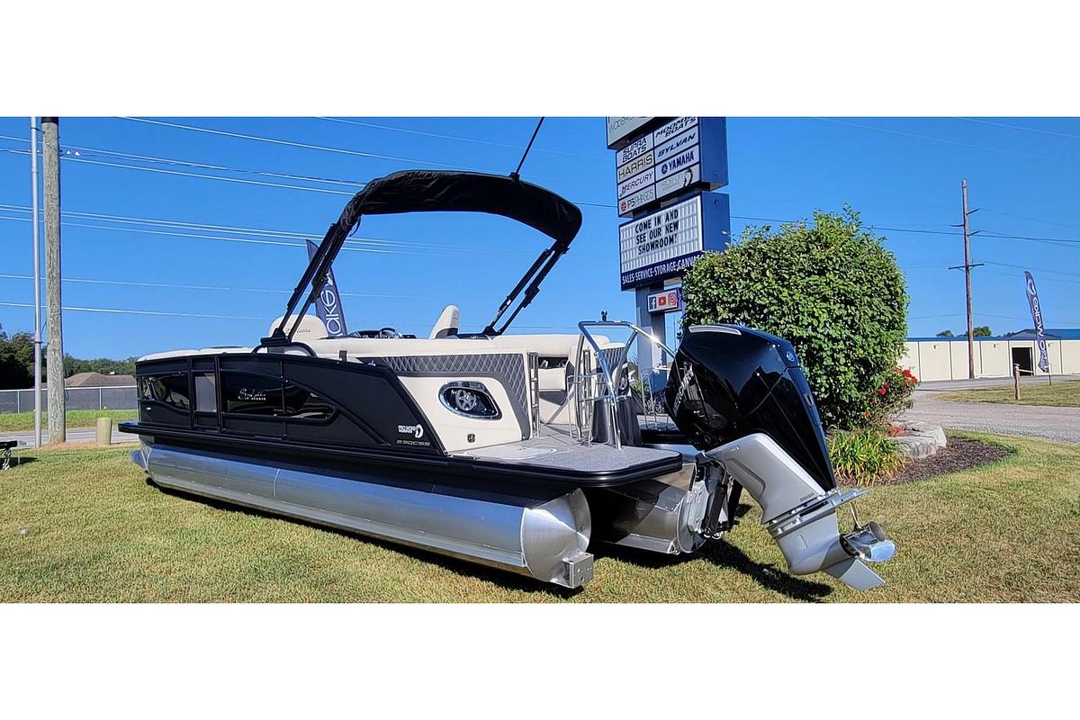 2025 Barletta Lusso Quad Lounge/Co-Captain