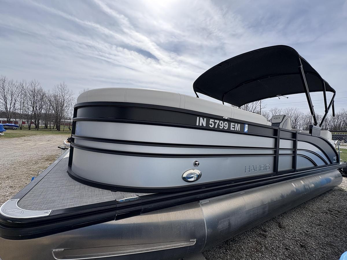 Used 2023 Harris Sunliner 230