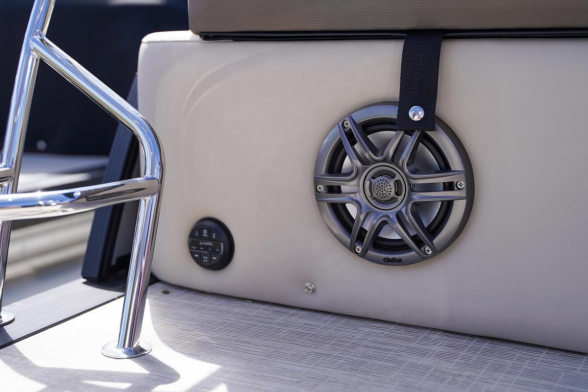 2025 Harris Sunliner 230 SLDH