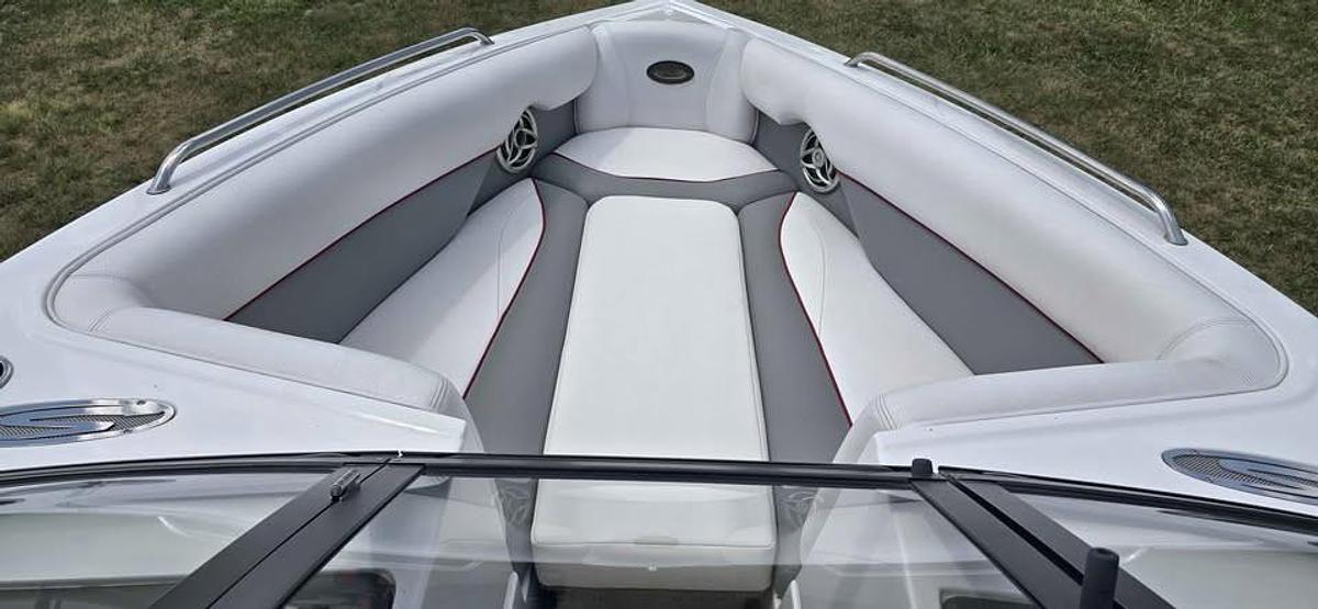 Used 2008 Supra Launch 24ssv