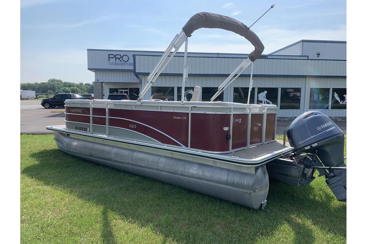 Used 2016 Harris Cruiser 220