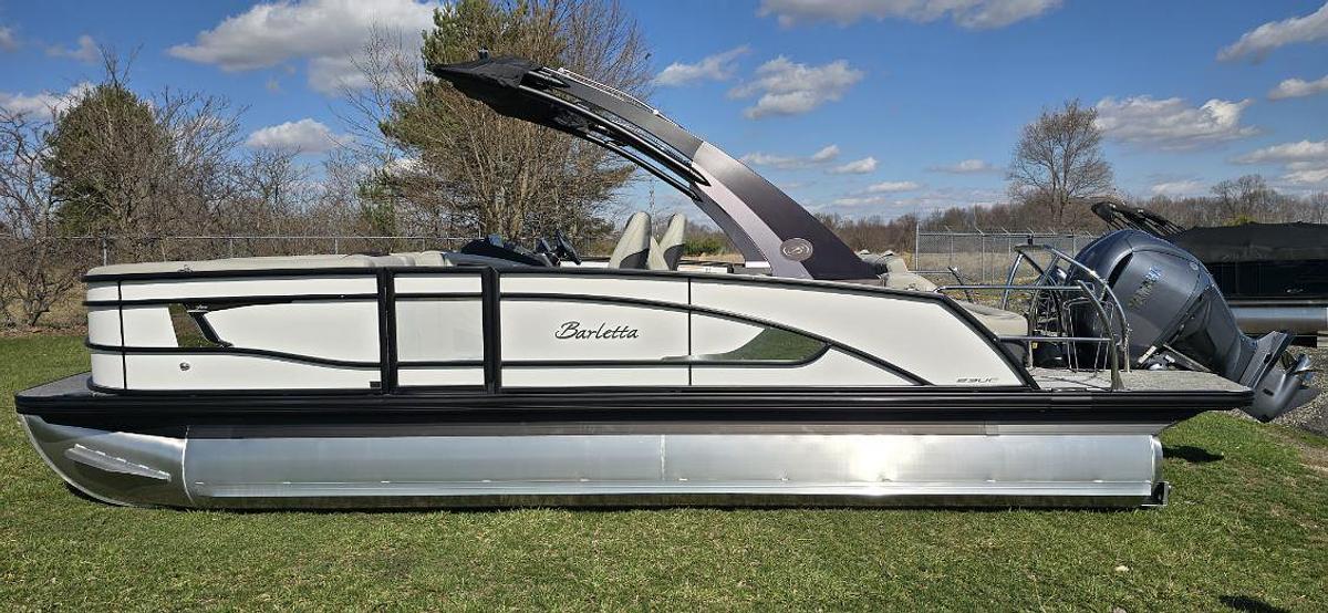 2026 Barletta Lusso Ultra Lounge
