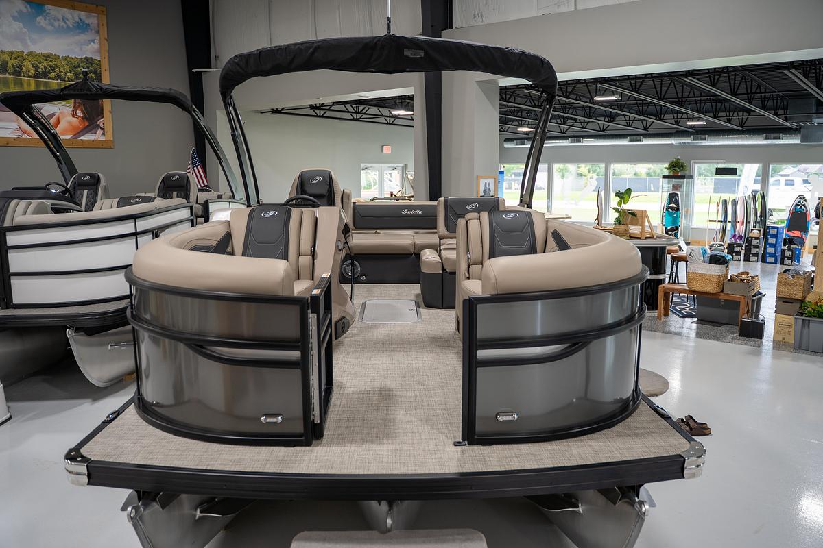 2027 Barletta Cabrio C22U