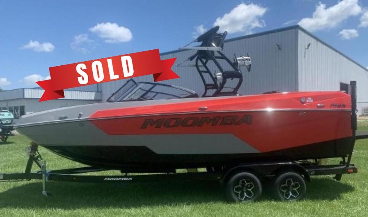 2025 Moomba Max