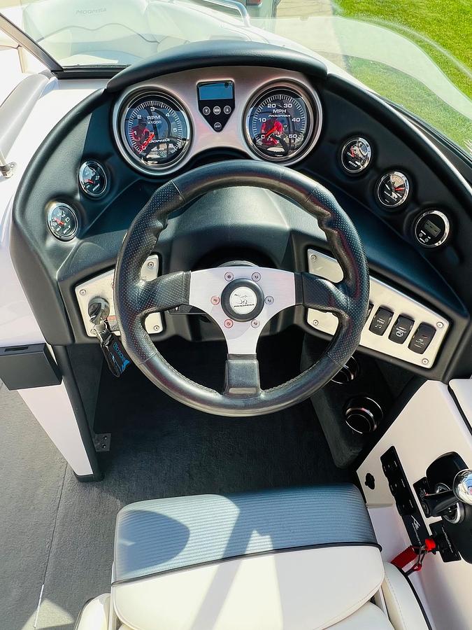 Used 2012 Moomba Mobius LSV