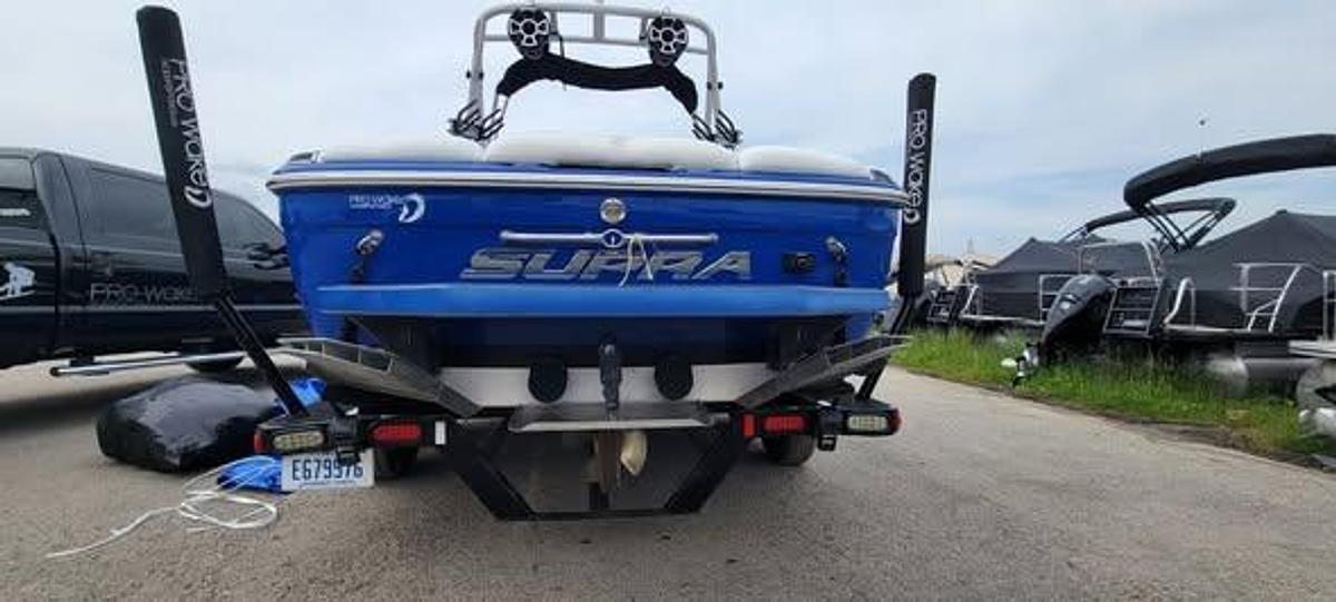 Used 2010 Supra Sunsport 21V