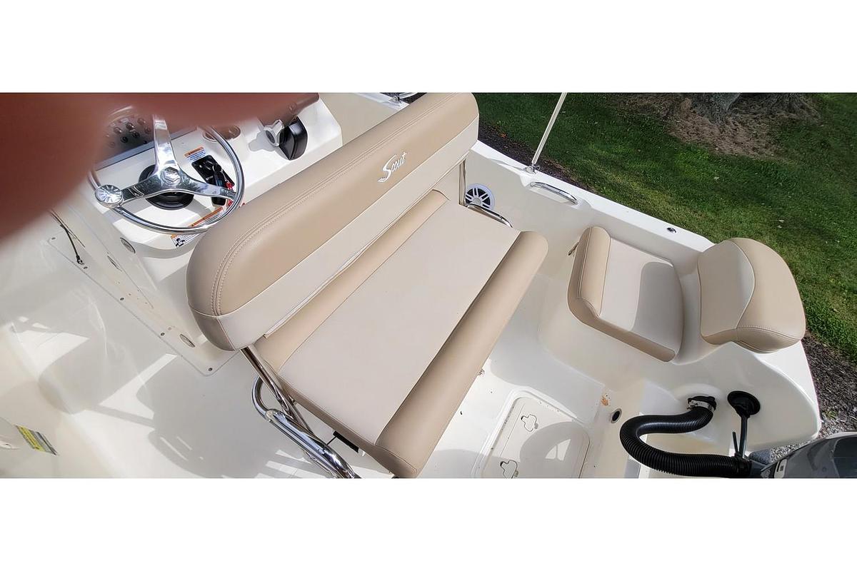 2025 Scout Boat Company Sportfish 175