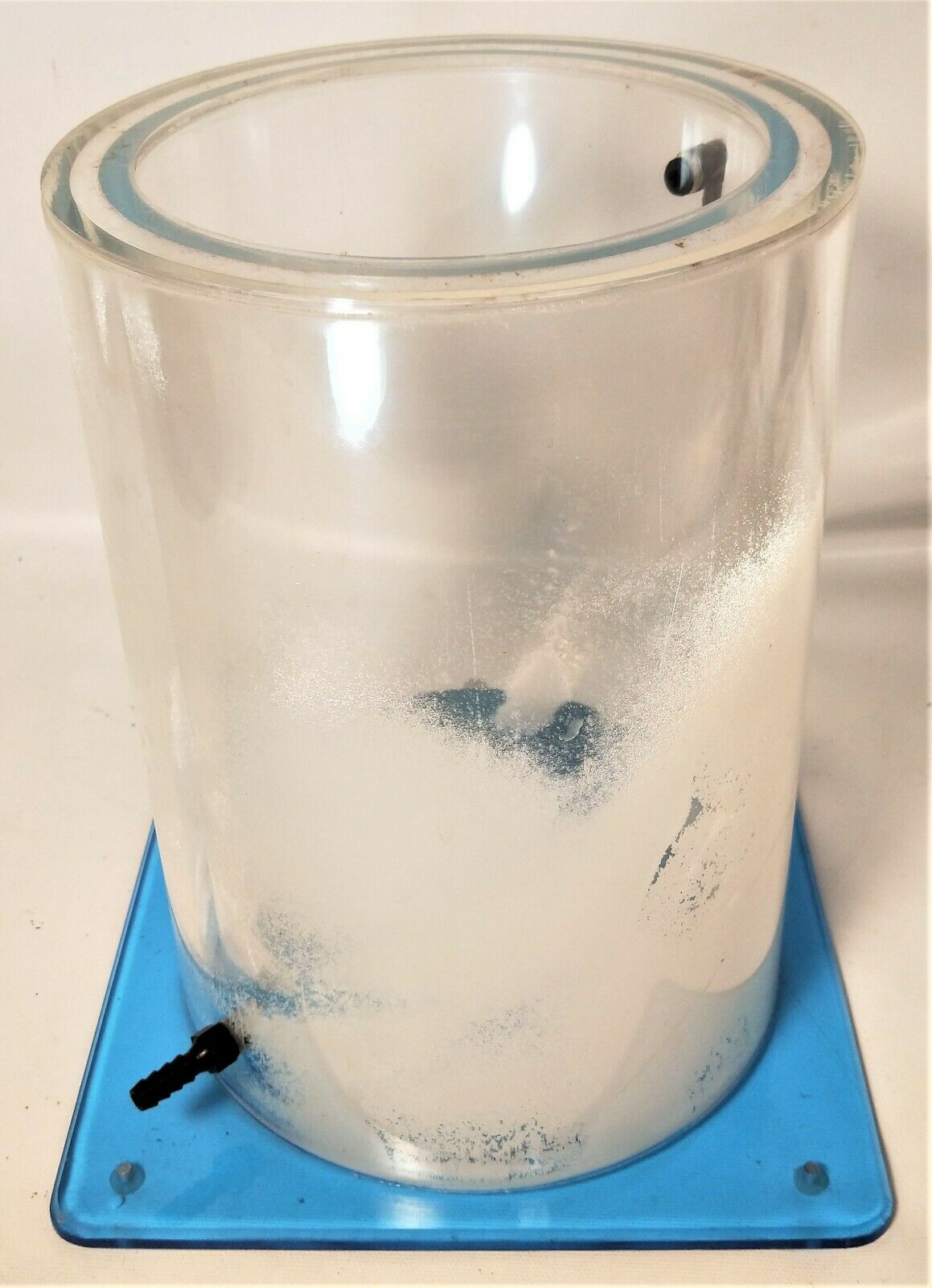 Used Savant Acrylic Vacuum Trap
