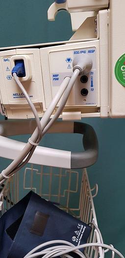Used  WelchAllyn Propaq CSV Patientenmonitor auf Trolley mit Zubehöre
