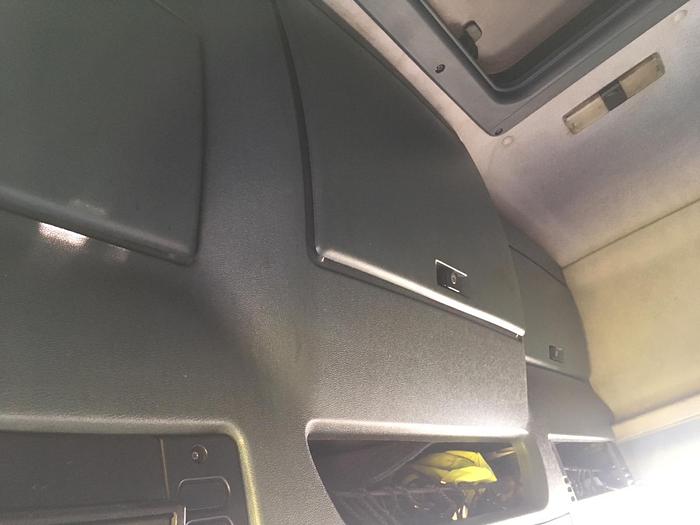 Used 2002 DAF 85 CF 380 MANUAL EURO 3