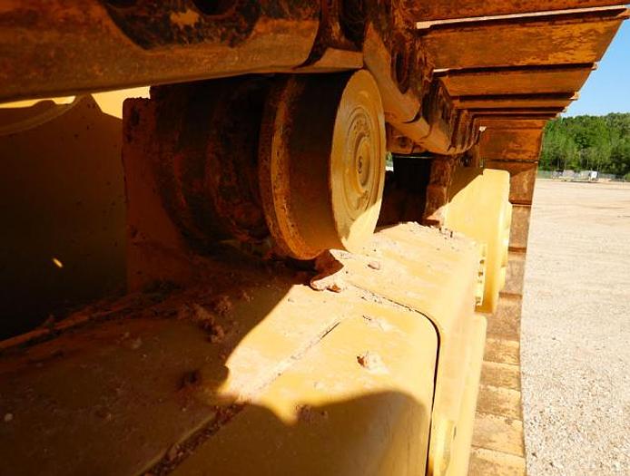 Used 2011 CAT D6K LGP/ w 6 way blade